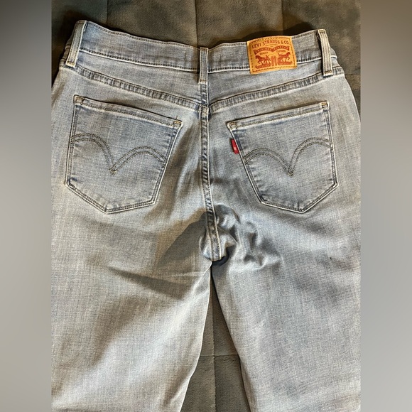 👖Levi's Classic Straight Women's Jeans - Picture 3 of 6